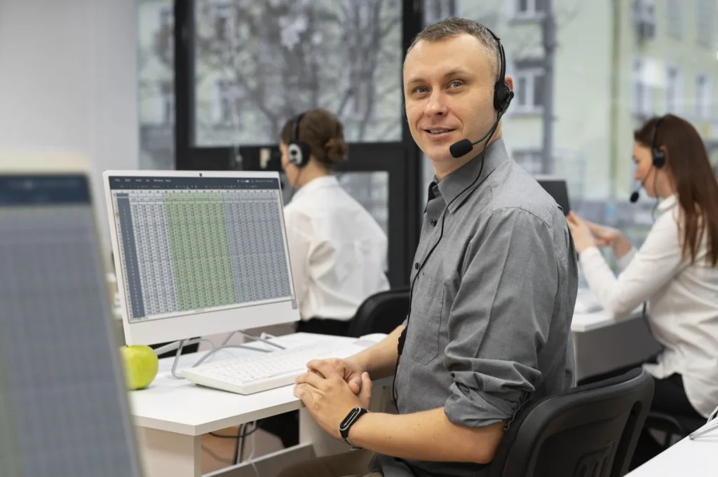 The Rise of Restaurant Call Centers in Lahore Pakistan